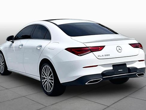 Used 2022 Mercedes-Benz CLA 250 image 11