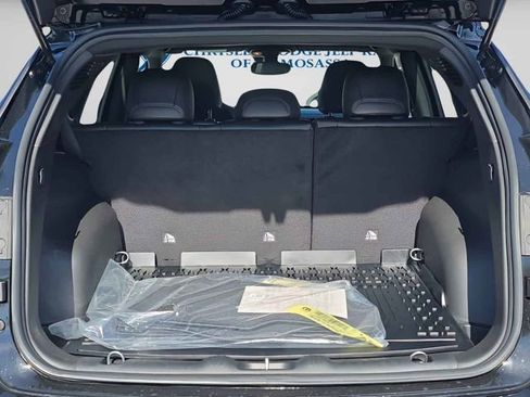 New 2026 Jeep Compass Latitude image 10