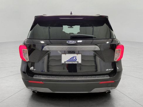 Used 2023 Ford Explorer XLT w/ Equipment Group 202A image 25