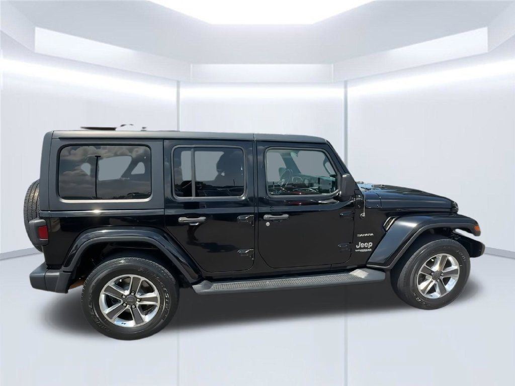 Used 2020 Jeep Wrangler Unlimited Sahara AWD/4WD image 10