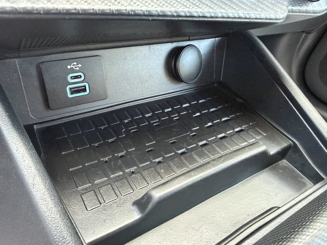 Used 2024 Ford Mustang Premium RWD image 33