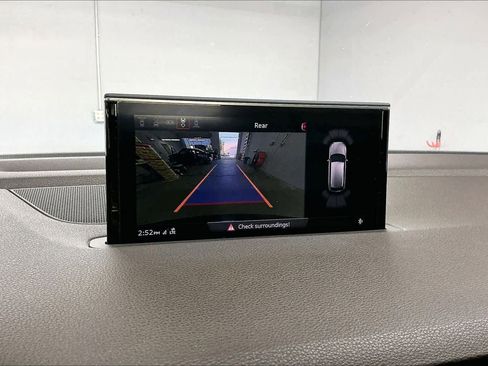 Used 2018 Audi Q7 3.0T Premium Plus w/ Premium Plus Package image 23