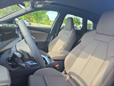 New 2025 Audi Q5 Premium Plus image 15