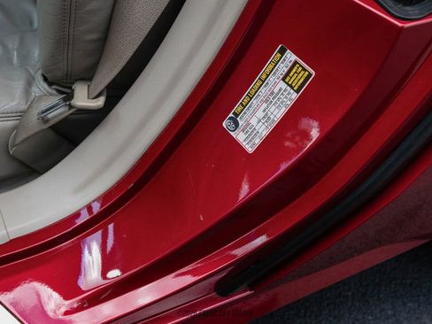 Used 2005 Cadillac XLR RWD image 33