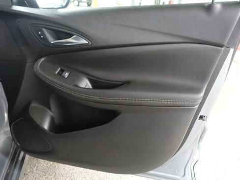Used 2023 Buick Encore GX Select w/ Sport Touring Package AWD/4WD image 25