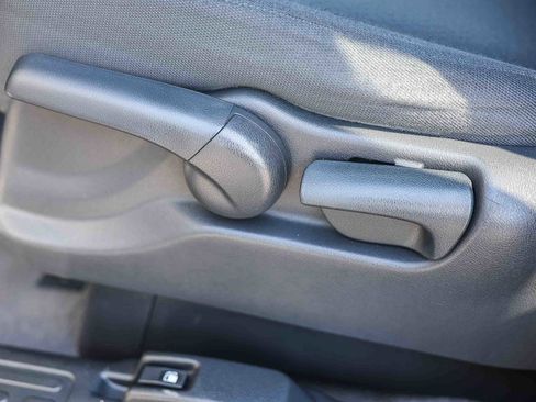 Used 2014 Honda Ridgeline Sport image 11