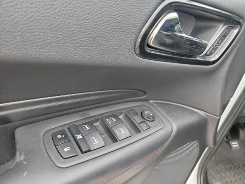 Used 2022 Dodge Durango R/T RWD image 25