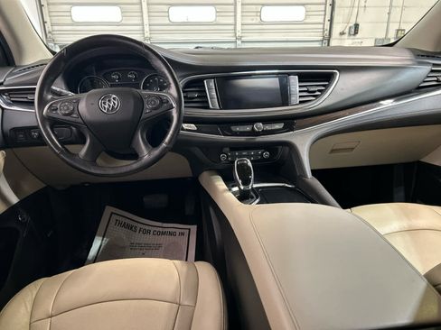 Used 2019 Buick Enclave Premium w/ LPO, Touring Package AWD/4WD image 4