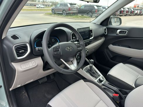 New 2026 Hyundai Venue SEL image 11