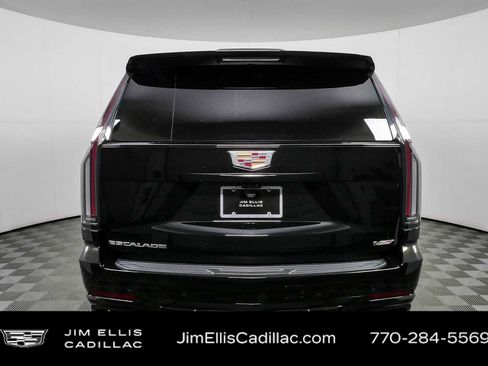 Certified 2025 Cadillac Escalade V AWD/4WD image 32