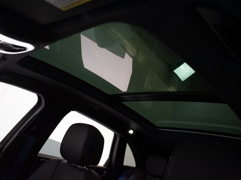 New 2026 Porsche Macan S image 23