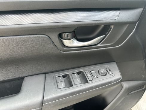 Used 2024 Honda CR-V EX image 4