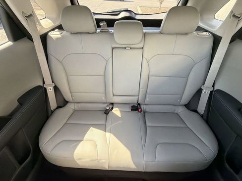 Used 2019 Kia Niro Touring image 25