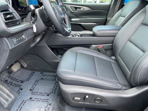 Used 2026 Chevrolet Traverse LT AWD/4WD image 21