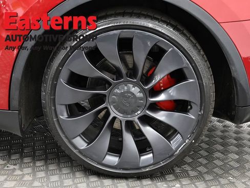 Used 2021 Tesla Model Y Performance image 29