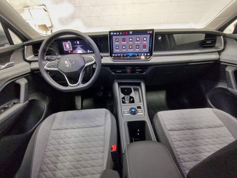 New 2026 Volkswagen Tiguan S AWD/4WD image 33