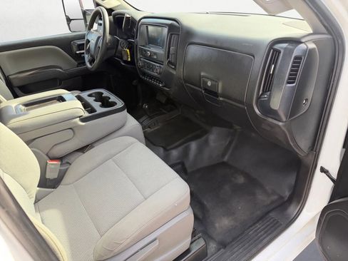 Used 2019 Chevrolet Silverado 2500 W/T w/ WT Convenience Package image 26