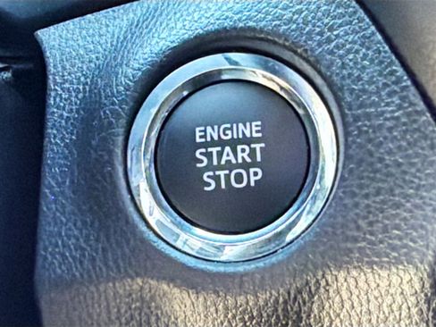 Used 2025 Toyota RAV4 XLE Premium image 36