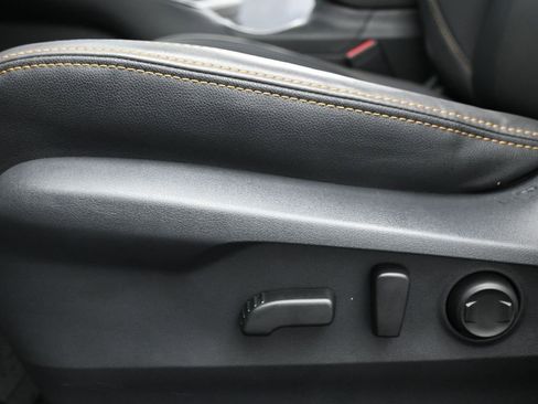 Used 2025 Subaru Outback Wilderness w/ Wilderness Package image 10