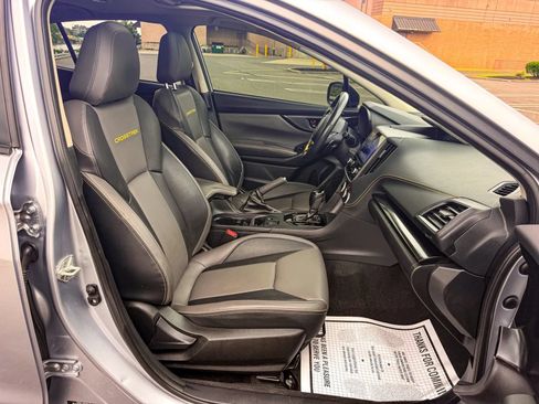 Used 2023 Subaru Crosstrek 2.5i Sport AWD/4WD image 14