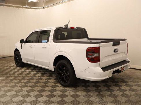 Certified 2025 Ford Maverick Lobo AWD/4WD image 12