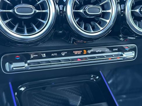 New 2026 Mercedes-Benz GLB 250 4MATIC image 20