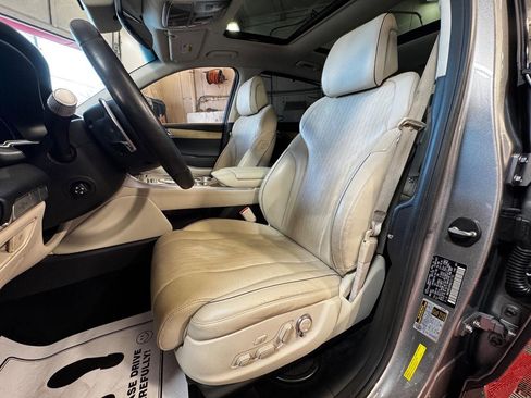 Used 2022 Genesis GV80 2.5T w/ Prestige Package 04 AWD/4WD image 17