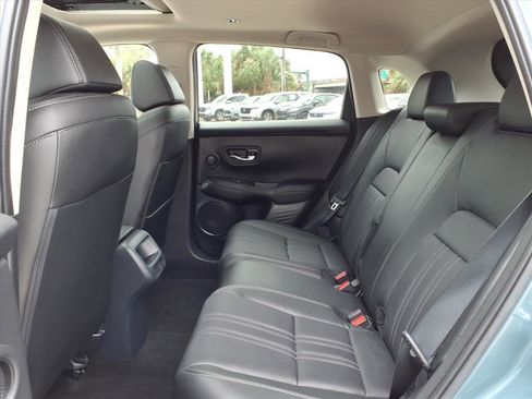 Used 2026 Honda HR-V EX-L image 10