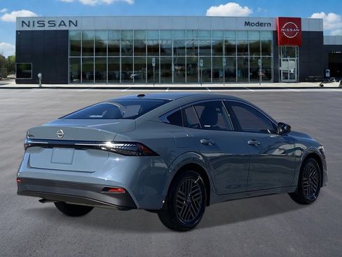 New 2026 Nissan Sentra SV w/ Floor Mat Package FWD image 4