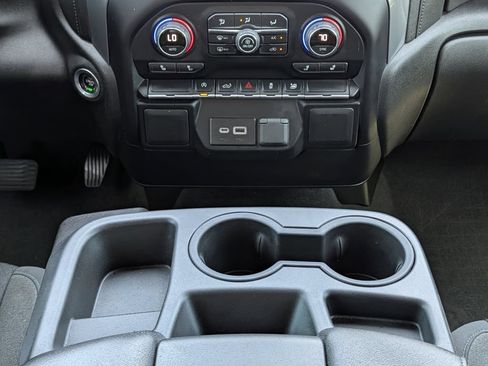 Used 2022 Chevrolet Silverado 1500 RST AWD/4WD image 19