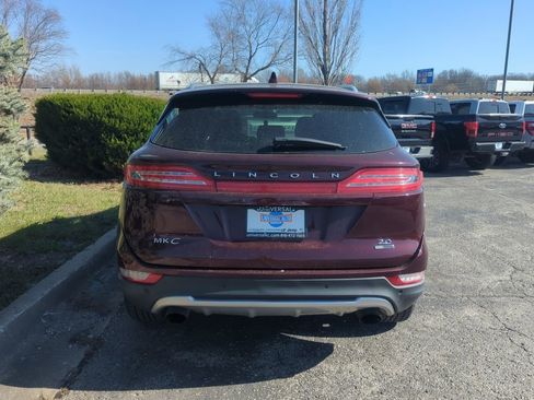 Used 2016 Lincoln MKC Premiere FWD image 4