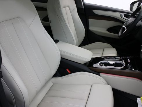 New 2026 Audi A6 Premium image 23