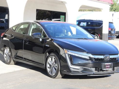 Used 2018 Honda Clarity Plug-In Hybrid image 6