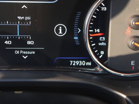 Used 2021 GMC Acadia AT4 w/ Technology Package image 14