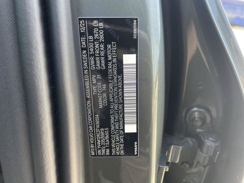 Used 2026 Volvo XC60 B5 Plus w/ Climate Package AWD/4WD image 31