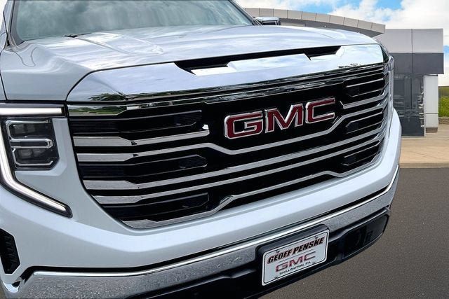 Certified 2023 GMC Sierra 1500 SLT w/ SLT Premium Package AWD/4WD image 28