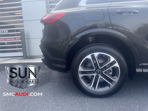 Used 2025 Audi Q5 Premium w/ 19" Wheel Package image 7