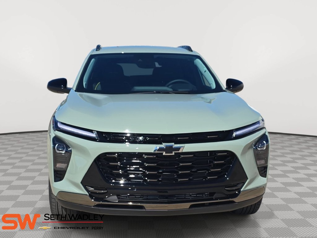 New 2026 Chevrolet Trax ACTIV w/ Driver Confidence Package FWD image 2