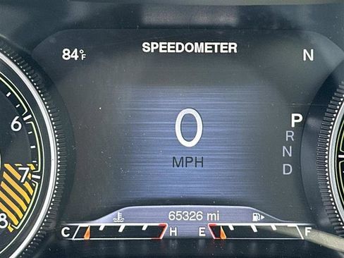 Used 2015 Jeep Cherokee Trailhawk w/ Leather Interior Group AWD/4WD image 16