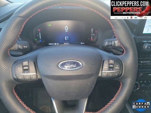 Used 2025 Ford Escape ST-Line Elite image 17