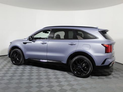 Used 2023 Kia Sorento SX image 5
