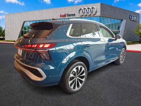 New 2026 Audi Q3 quattro 2.0T AWD/4WD image 4