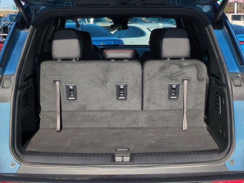 Used 2024 Chevrolet Traverse Z71 image 26