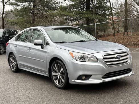 Used 2017 Subaru Legacy 2.5i Limited image 27