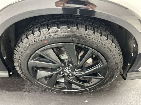 Used 2021 Honda HR-V Sport image 8