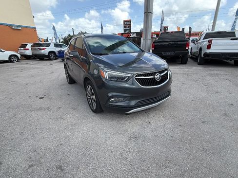 Used 2017 Buick Encore Essence FWD image 3