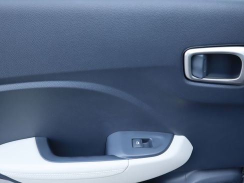 New 2026 Hyundai Venue SEL FWD image 21