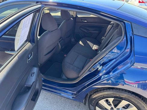 Used 2020 Nissan Altima 2.5 S FWD image 14