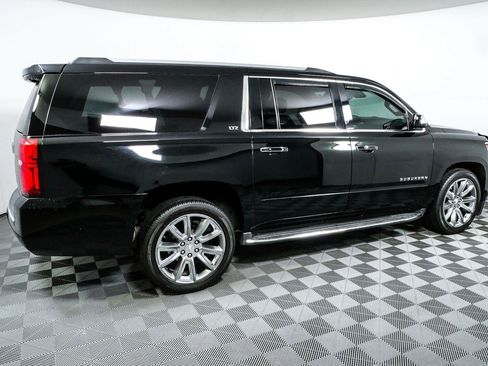 Used 2015 Chevrolet Suburban LTZ RWD image 2