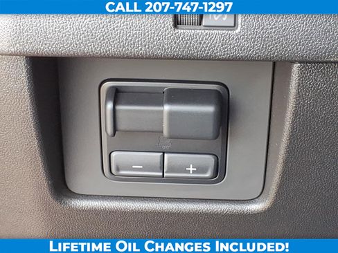 Used 2024 Chevrolet Colorado Z71 w/ Z71 Convenience Package 2 image 15